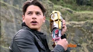 Power Rangers Megaforce - Red Ranger Morph 3 | Power Rangers Official