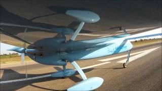 Rutan Long Ez  I-BKAK decollo e basso passaggio Carpi LIDU