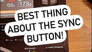 Best thing about the sync button! #howtodj #djing #djtutorials #djmix #djmashup