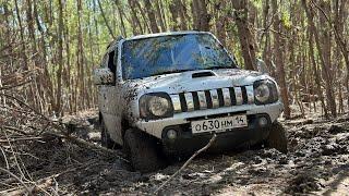 ПРОБИВАЕМСЯ НА РЫБАЛКУ ЧЕРЕЗ ГРЯЗЬ SUZUKI JIMNY [РЫБАЛКА В ЯКУТИИ]