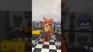 FNAF Unwithering Foxy  ANIMATRONIC MAKE-OVER OskieWhiskie STOP MOTION #fnaf #stopmotion #foxy