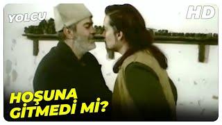 Yolcu - Şefin Karısı, Makasçının Aklını Çeliyor! | Müjde Ar Halil Ergün Tarık Akan Eski Türk Filmi