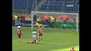 Днепр - Ильичевец - 5:0. Гол: Руслан Ротань (71')