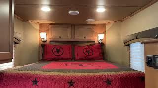 2017 Merhow 3 Horse Trailer Tour | Model: 7309 Next Generation | 6 Cube