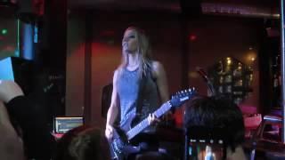 NITA STRAUSS - Guitar solo  on Electric guitar Ibanez