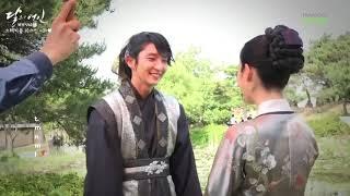 ENGSUB Kiss scene   Behind the scene Moon Lovers Ep 14 달의연인 메이킹 은애한다 키스신 비하인드 혼자 봐야하는 영상