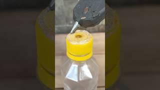 Smart hack and idea from a plastic bottle and sponge! #diy #lifehacks #ideas