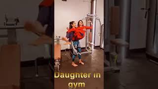 LIFT CARRY 2023 | DAUGHTER LIFT CARRY MOTHER #SHORTS