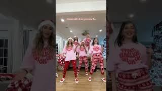 I spy someone or something in the back ️ #sisters #christmas