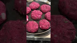 Beetroot Tikki recipe| Beetroot Cutlet Recipe | चुकंदर की टिक्की #beetroot #shorts #youtubeshorts