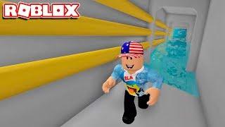 СИМУЛЯТОР ТОНУЩЕГО КОРАБЛЯ в Роблокс - Спасаемся с огромного судна Roblox Sinking Ship