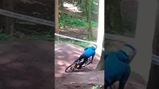 "Ooh the shralp!"  #bicycle #mtb #cycling #bike #downhill #mountainbike #crash #funny #racing