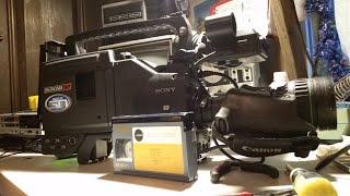 Sony DXC D30 Betacam sp broadcast camera yep im Crazy part 1 (55 subscriber special)