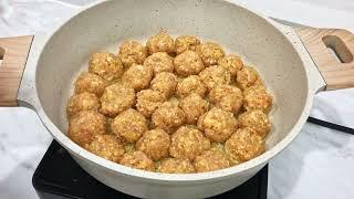 Put meatballs in a pan & cook Wonderful minced meat recipe for whole family Meatballs with mushrooms