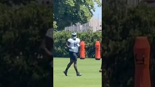 Jordan Davis sighting at Eagles OTA’s!! #eagles