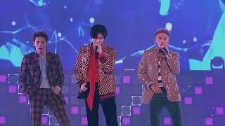 SHINee - Replay SWC5