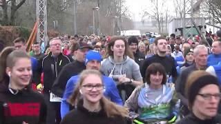 Start 5 Kilometer Sparkassen-Silvesterlauf Ampen