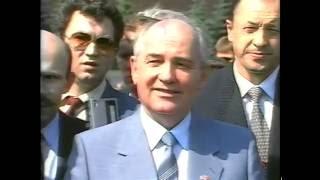 President Reagan Walking in Red Square with Mikhail Gorbachev, Moscow, May 31, 1988