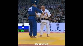 Why use two hands, when you only need one!