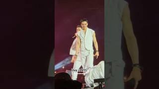 Not Chan, Hyunjin, Binnie & Seungmin laughing at Han falling   #straykidsworldtour #dominate