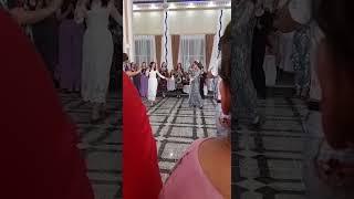 Қиз базми. Келин дугоналари Билан ажойиб ракс.