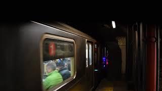 Bronx-bound R62A (1) train leaving 168th Street (IRT Broadway-7th Avenue Line)