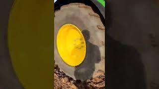 John Deere #farmar #farming #trectorlover #johndeere #short #viralvideo #BWF #ખેડુત #yt