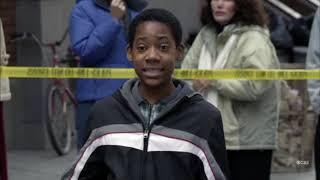 Everybody Hates Chris: Mr. Newton Gets Shot