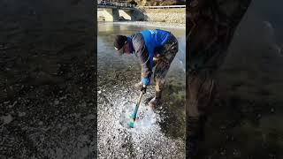 Fisher master finding fish under ice water #marinemystery #fishing #automobile #treasuresearch