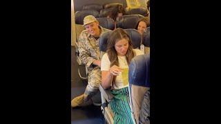 Soldiers surprise mile high homecoming proposal makes whole plane happy 