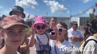 Торжественное открытие праздника «Беларусь незалежная» на площади Ленина в Гомеле