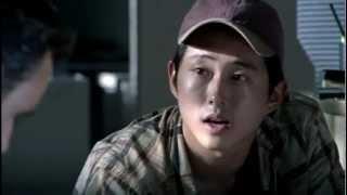 "Delivered Pizza, Why?" Hilarious scene from Walking Dead