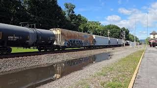 Norfolk Southern freight trains at Lewistown, PA (06/19/2025)