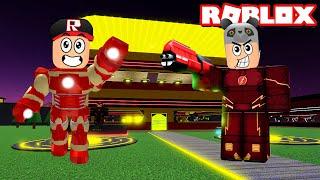 Demir Adam ve Flash Olup Savaştık!! - Panda ile Roblox Super Hero Tycoon