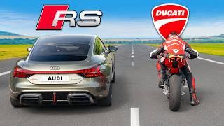 Кто победит в заезде:  AUDI RS против или же DUCATI?