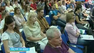 В избиркоме Дона выдали удостоверения независимым наблюдателям