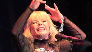 ''Kashmir'' - Toyah & Robert Fripp - Fairport's Cropredy Convention 2023