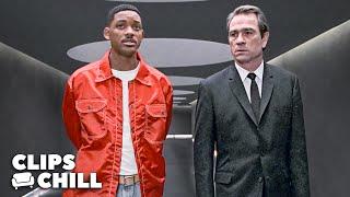 Will Smith Becomes a Men in Black | Men in Black