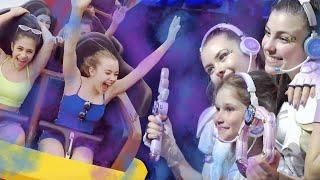 IL NOSTRO PRIMO SPETTACOLO AL TEATRO - LEOLANDIA - MIRACLE TUNES VLOG