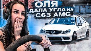 ОЛЯ ДАЛА угла на MERCEDES C63 AMG! ПИНГВИН ВПЕРВЫЕ ИГРАЕТ В АВТОСИМУЛЯТОР! (ASSETTO CORSA С РУЛЁМ)