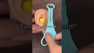Ear Cleaning ASMR #asmr #satisfying #asmrvideos
