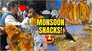 BAARISH MEY AASHIQUI ️, MIRCHIYA, PAKORI, SAMOSA, ETC | HYDERABADI MONSOON SPECIAL SNACKS! | WTF