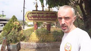 booze and guns market at the Burmese border 