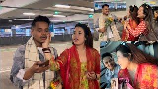 Kiran Gajmer भाइ लाइ युके मा भब्य स्वागत | Airport मै गरीन Sanju Moktan ले मायाको बर्सात ️| Vlog