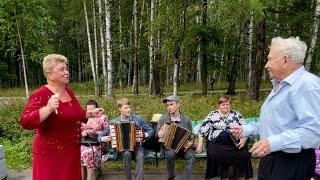 Частушки под гармонь в Удельном парке. (Страдания). Санкт-Петербург. 25.07.2021