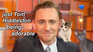 Tom Hiddleston being adobrable   + new clips