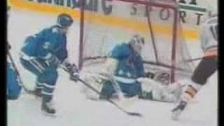 Ron Tugnutt 70 saves in one game