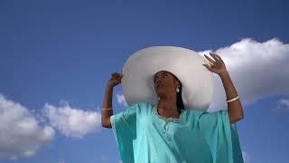 AO CIDADE - Creative fashion video for a creative director from Canada