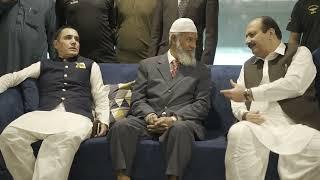 Dr Zakir Naik, Alhamdulillaah Arrives in Pakistan.