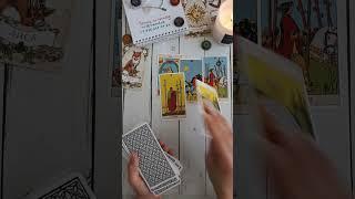 Причина его поведения?  #tarot #гороскоп #гадание #таро